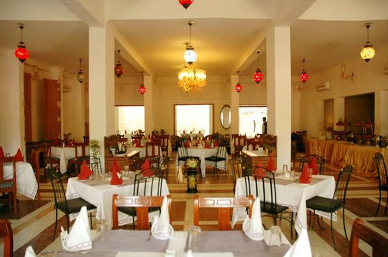 Hotel Pratap Palace Chittorgarh Exterior foto